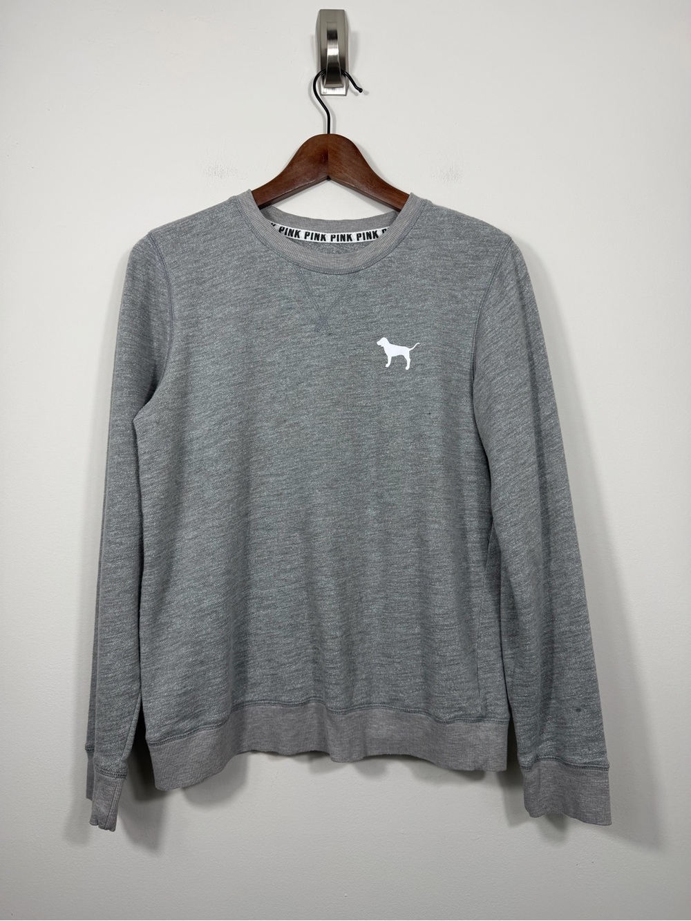 Victoria’s Secret PINK Gray Crewneck Sweatshirt Dog Logo Lightweight Pullover